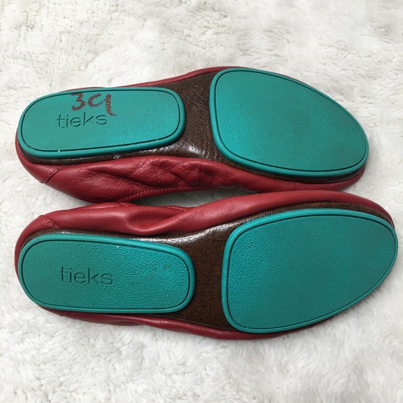 Tieks Red Leather Round Toe Flats Sise 8 - Picture 11 of 13